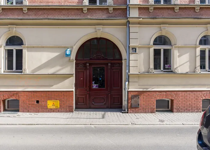 Apartment Wood And Grey - Strzalowa 3 By Renters - Self Check In 24h Poznan